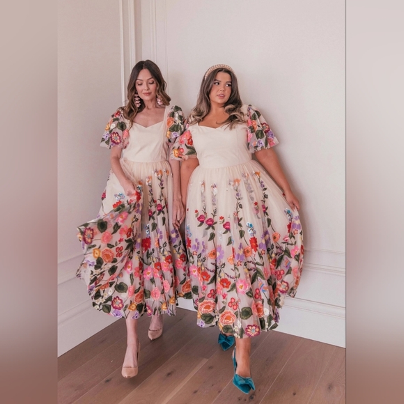 JessaKae Fairytail Dress Size Medium - Picture 3 of 7